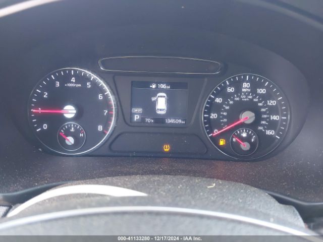 5XYPG4A53KG490586 KIA Sorento 3.3l Lx