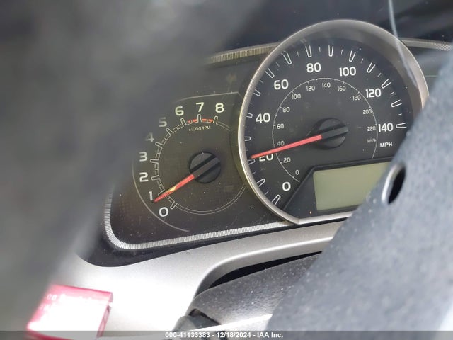 Toyota RAV4 LE 2015 JTMBFREVXFJ041092 Image 7
