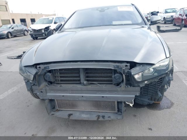 SAJAD4BG5HA950002 Jaguar Xe 25t Premium