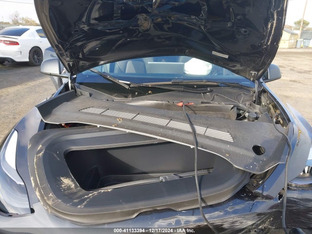 2024 TESLA MODEL Y 7SAYGDEDXRF039696 Photo 9