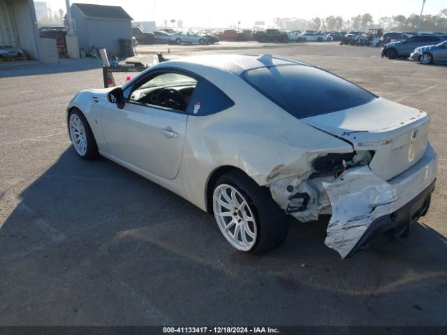 2019 TOYOTA 86 JF1ZNAE19K8701128 Photo 2