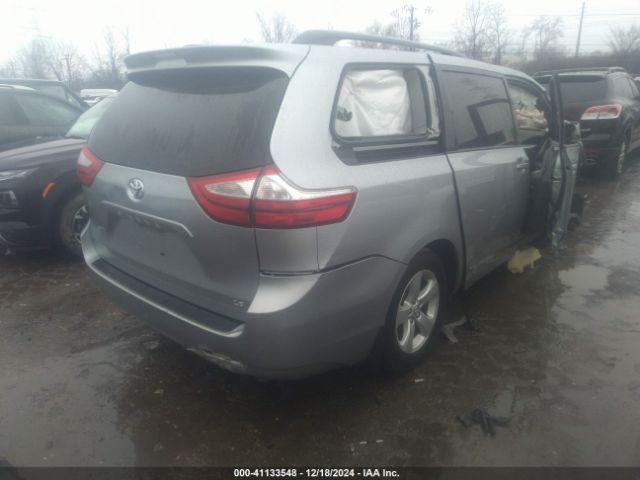 5TDKZ3DC6HS811542 Toyota Sienna Le 8 Passenger