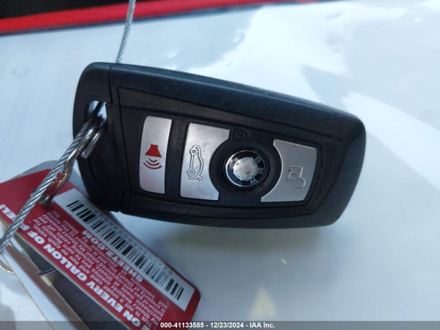 WBA8E5G33HNU42851 BMW 320i Xdrive