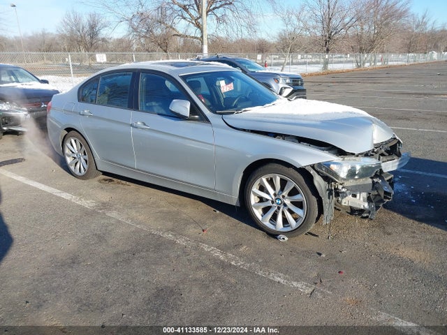 WBA8E5G33HNU42851 BMW 320i Xdrive
