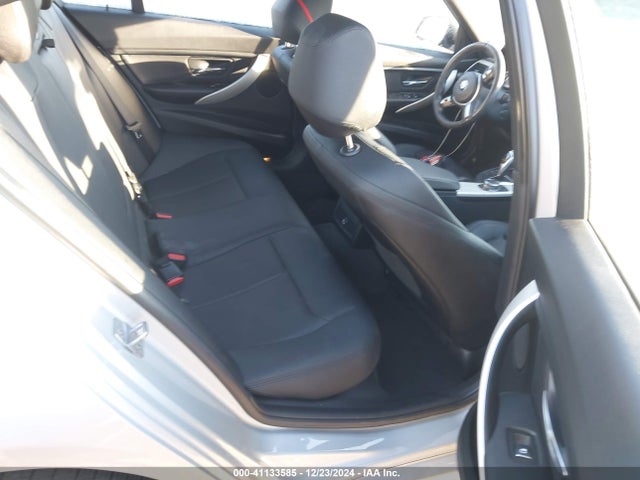WBA8E5G33HNU42851 BMW 320i Xdrive