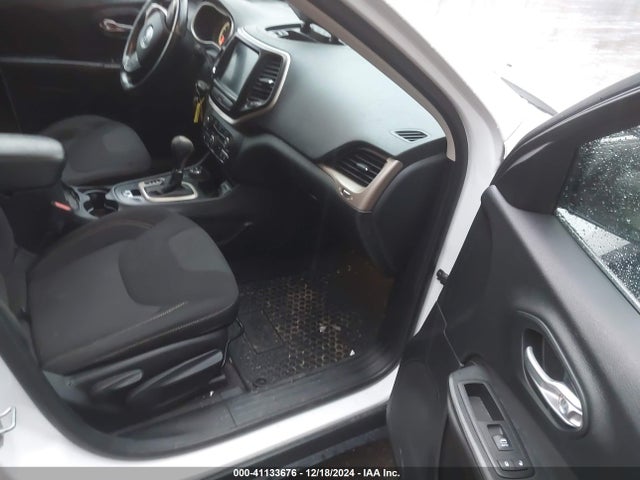 Jeep Cherokee Latitude 2016 1C4PJMCB2GW227875 Image 5