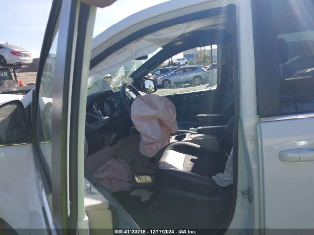 2C4RDGCG0KR662246 Dodge Grand Caravan Sxt