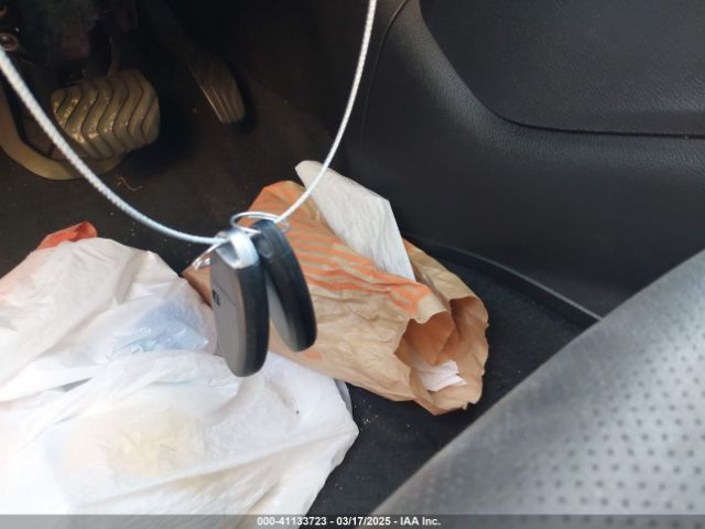5N1AT2MV2GC801174 Nissan Rogue Sl