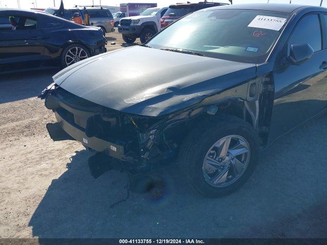 KMHLL4DG0RU818252 Hyundai ELANTRA SE