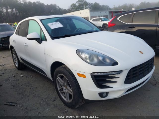 2017 PORSCHE MACAN WP1AA2A50HLB82749 Photo 0