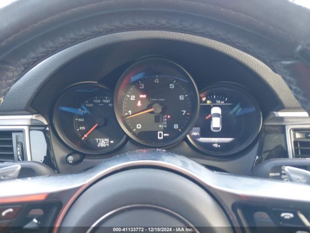 2017 PORSCHE MACAN WP1AA2A50HLB82749 Photo 6
