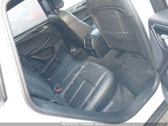 2017 PORSCHE MACAN WP1AA2A50HLB82749 Photo 7
