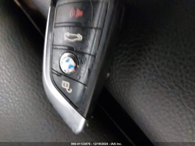 2018 BMW X1 WBXHT3C38J5L34625 Photo 10