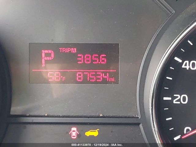 KNDMB5C12G6202875 KIA SEDONA LX