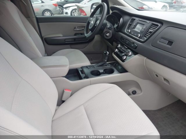 KNDMB5C12G6202875 KIA SEDONA LX