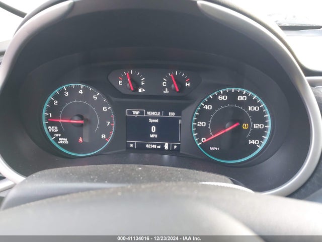 1G1ZC5ST5NF140514 Chevrolet Malibu Fwd 1fl
