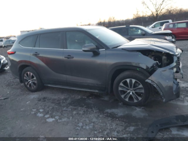 Toyota Highlander Xle 2024 5TDKDRAH0RS051191 Image 14