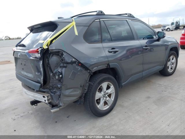2T3W1RFV3KW006842 Toyota Rav4 Xle