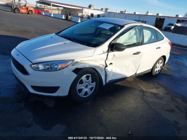 1FADP3E28HL230412 Ford FOCUS S