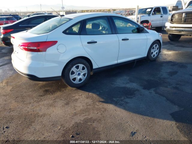 1FADP3E28HL230412 Ford FOCUS S