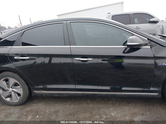 Hyundai Sonata 2017 KMHE14L28HA076767 Image 30