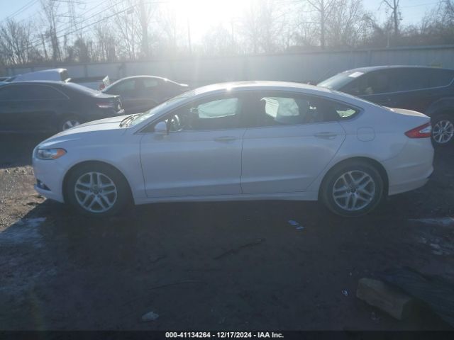 3FA6P0HD6FR243419 Ford FUSION SE