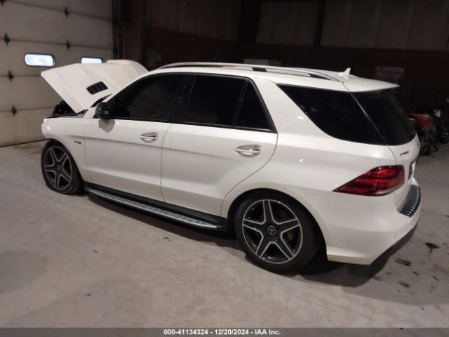 2018 MERCEDES-BENZ AMG GLE 43 4JGDA6EB5JB156046 Photo 2