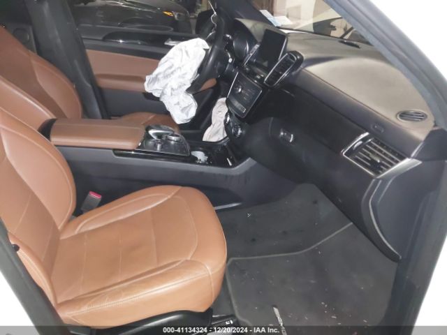 2018 MERCEDES-BENZ AMG GLE 43 4JGDA6EB5JB156046 Photo 4