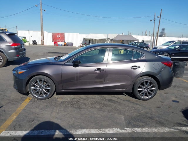 Mazda Mazda3 Touring 2018 3MZBN1V39JM211454 Image 14