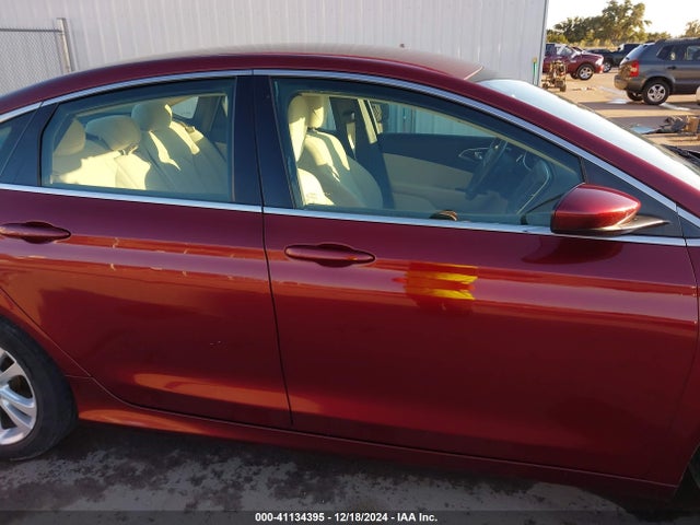 1C3CCCAB2FN528712 Chrysler 200 Limited