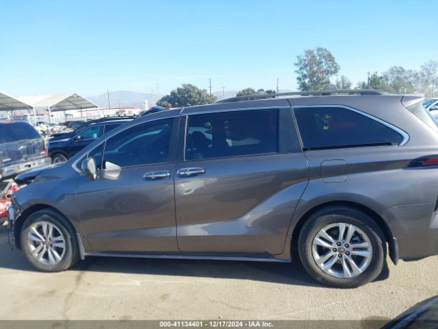 5TDJRKECXNS113015 Toyota SIENNA XLE