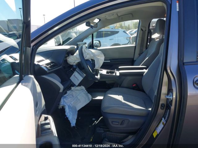 5TDKRKEC9MS062240 Toyota SIENNA LE