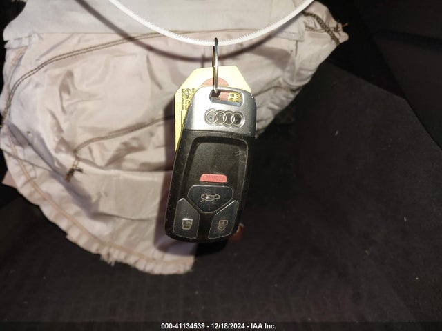 2018 AUDI A4 WAUENAF48JA213875 Photo 10