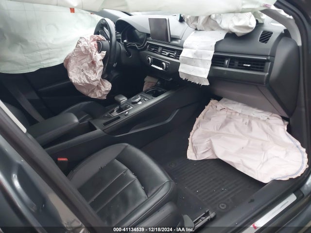 2018 AUDI A4 WAUENAF48JA213875 Photo 4