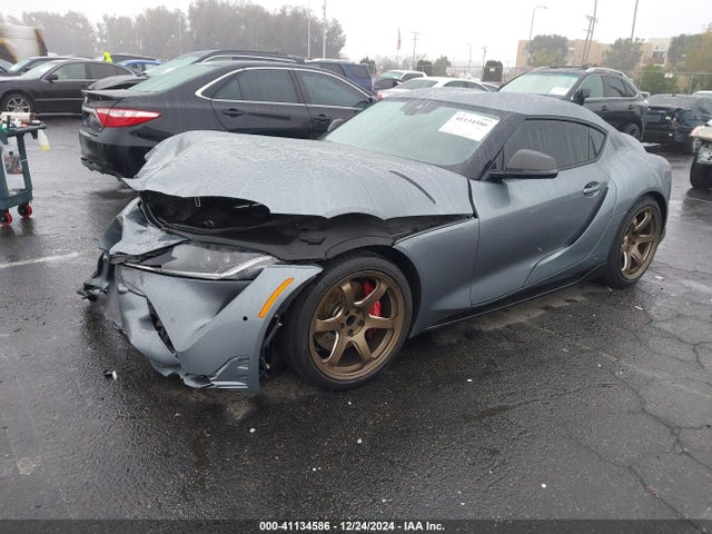 Toyota Gr Supra 3.0 Premium 2021 WZ1DB0C04MW044126 Image 2