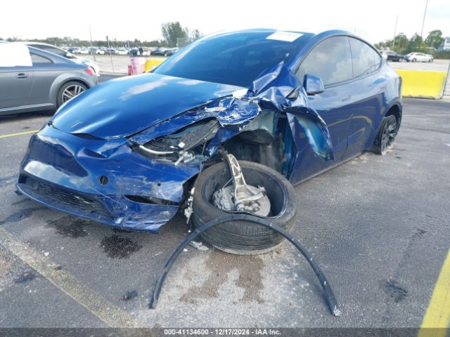 5YJYGDED4MF112857 Tesla Model Y Standard Range Rear-wheel Drive