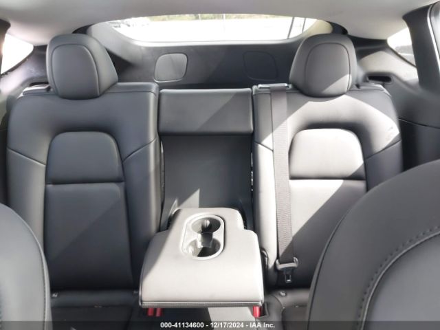 5YJYGDED4MF112857 Tesla Model Y Standard Range Rear-wheel Drive