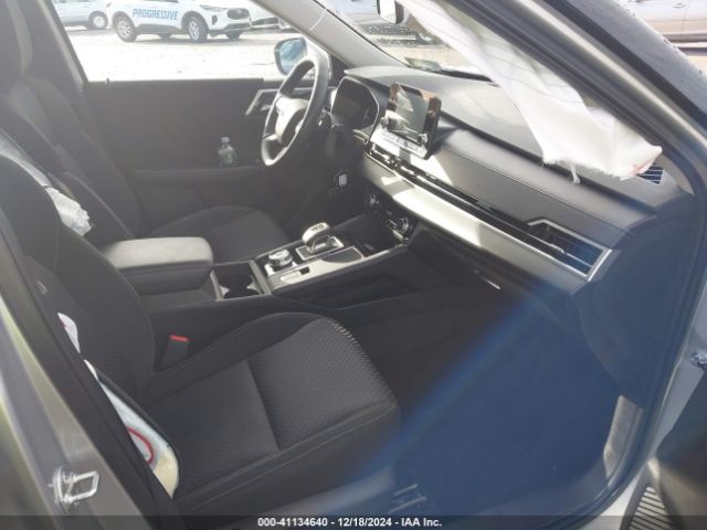 2024 MITSUBISHI OUTLANDER JA4J4UA88RZ038521 Photo 4