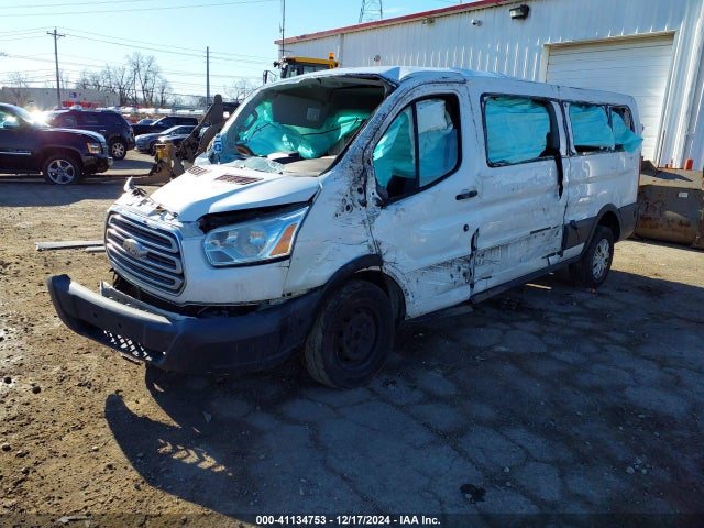 1FBZX2ZMXFKA64911 Ford Transit-350 Xlt