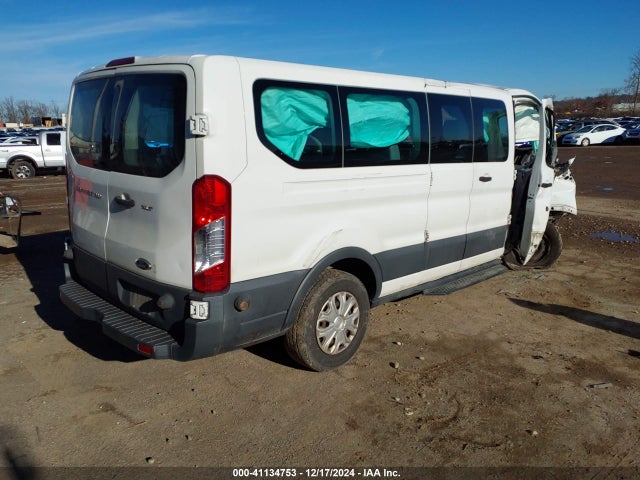 1FBZX2ZMXFKA64911 Ford Transit-350 Xlt