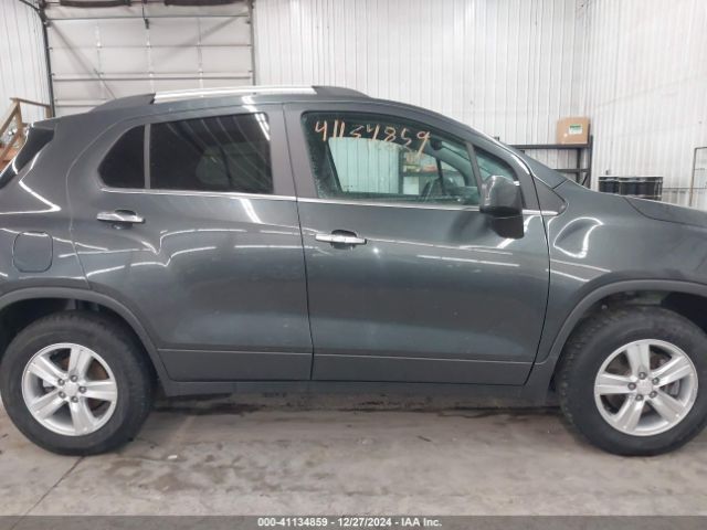 3GNCJPSBXLL236879 Chevrolet Trax Awd Lt