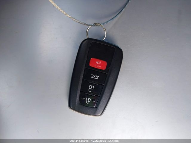JTDKARFP2H3066106 Toyota Prius Prime Premium