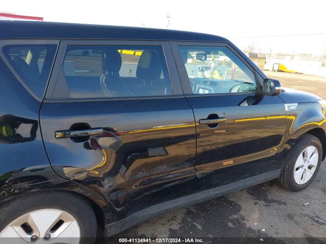KIA Soul Ev + 2016 KNDJX3AE0G7013067 Image 13