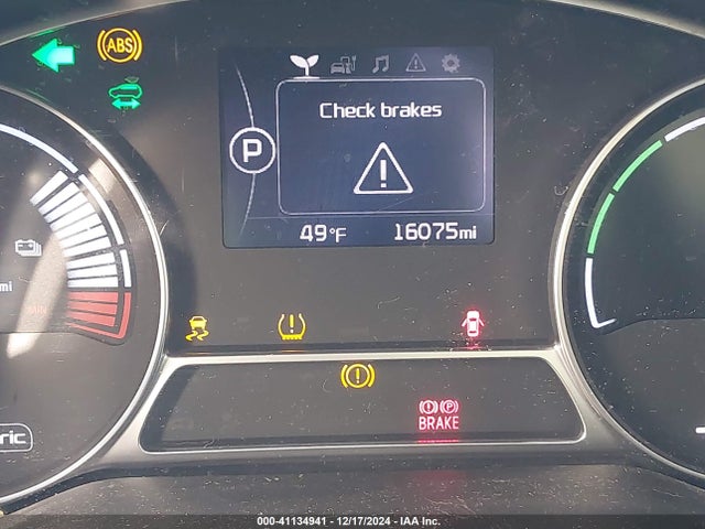 KIA Soul Ev + 2016 KNDJX3AE0G7013067 Image 15