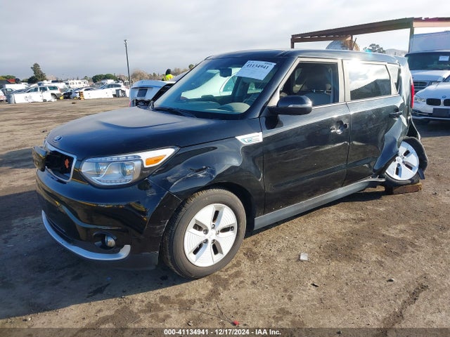 KNDJX3AE0G7013067 KIA Soul Ev +