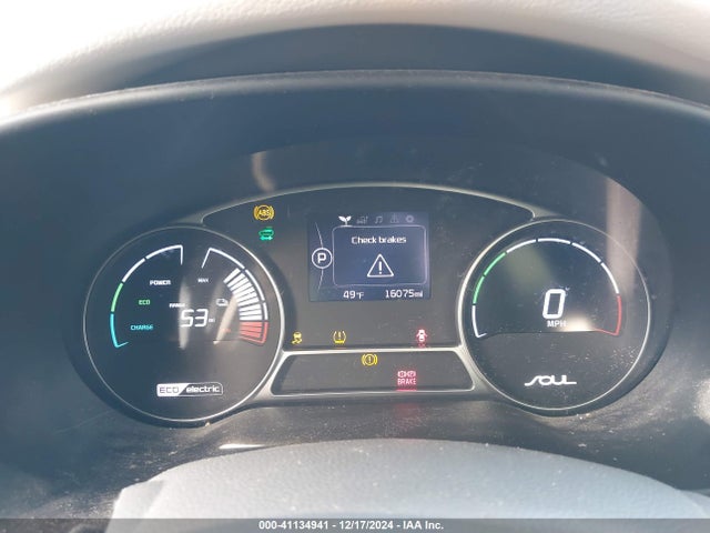 KNDJX3AE0G7013067 KIA Soul Ev +