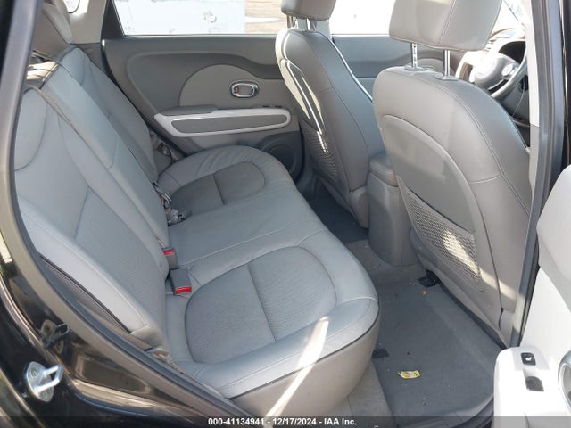 KNDJX3AE0G7013067 KIA Soul Ev +