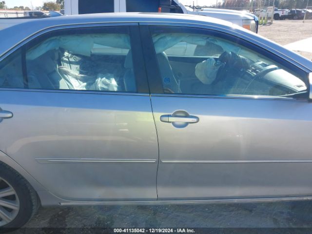 4T1BD1FKXEU129676 Toyota Camry Hybrid Xle