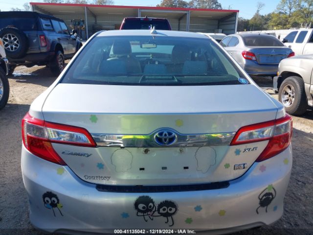 4T1BD1FKXEU129676 Toyota Camry Hybrid Xle