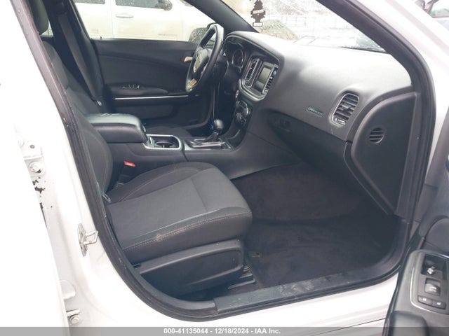 2C3CDXBG4HH546462 Dodge Charger Se Rwd